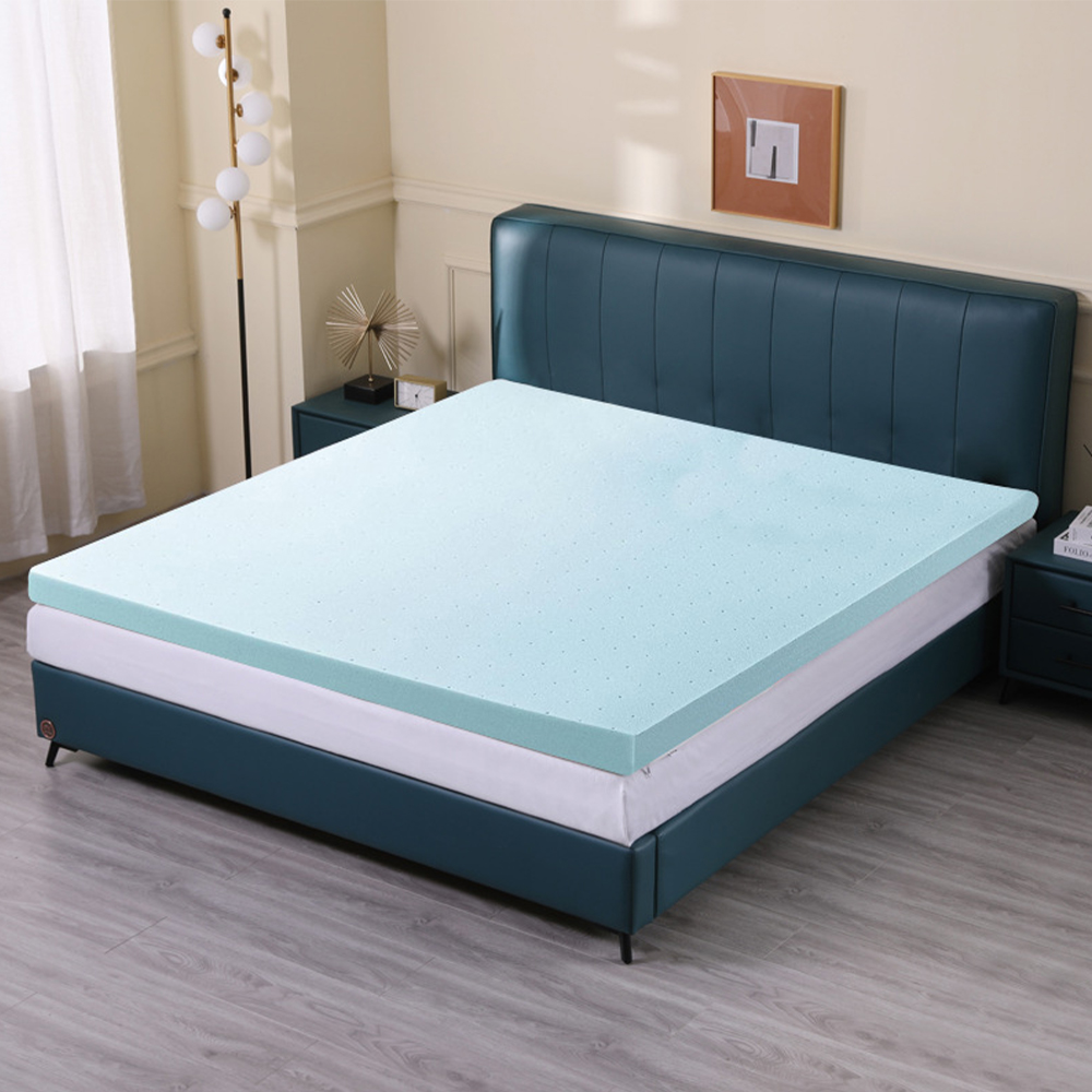 Rei'itetty geelimäinen Memory Foam -patja